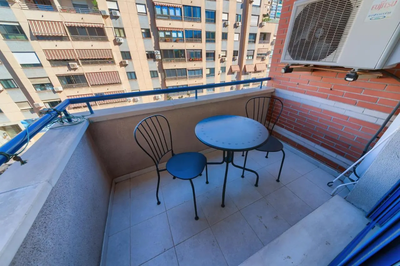 דירות Holidays2Malaga Ayala 450 Mts From Beach & Terrace ספרד