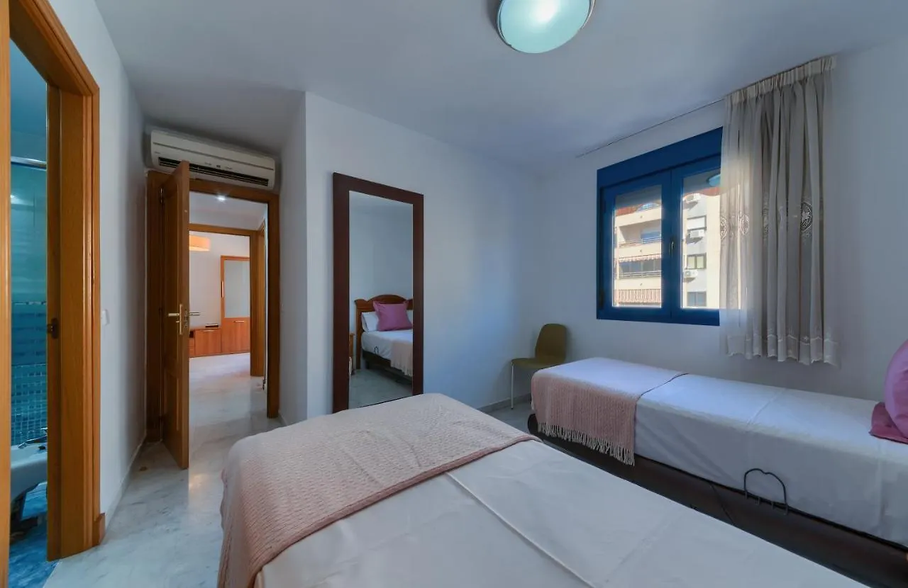 Holidays2Malaga Ayala 450 Mts From Beach & Terrace 0*,  Spagna