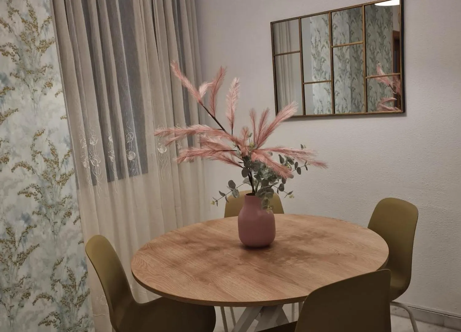 Holidays2Malaga Ayala 450 Mts From Beach & Terrace