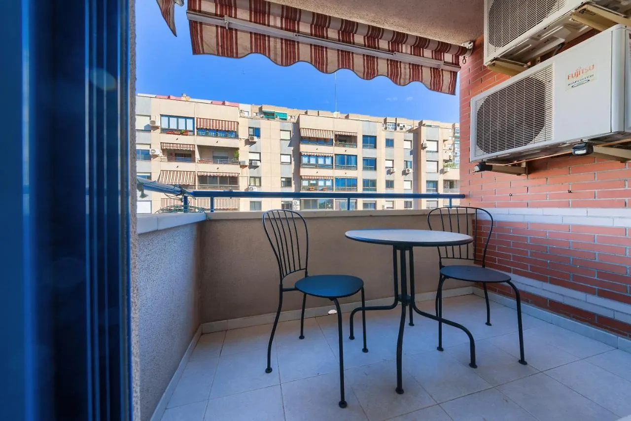 Holidays2Malaga Ayala 450 Mts From Beach & Terrace location