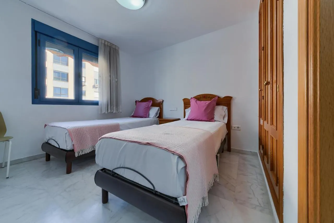 Holidays2Malaga Ayala 450 Mts From Beach & Terrace