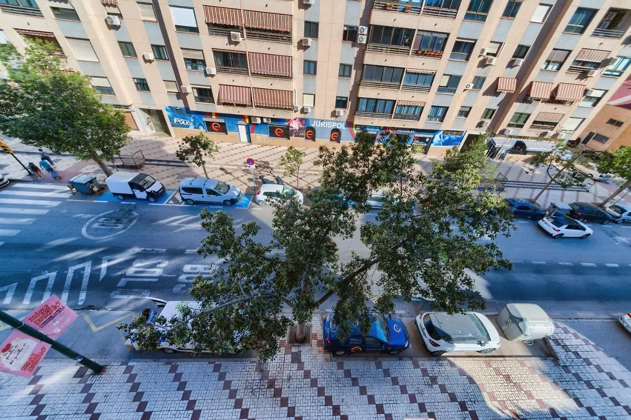 Holidays2Malaga Ayala 450 Mts From Beach & Terrace Apartment